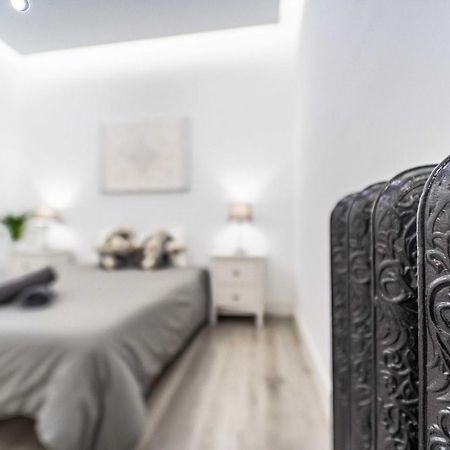 Modern Boutique Stay In The Heart Of Madrid Exterior foto