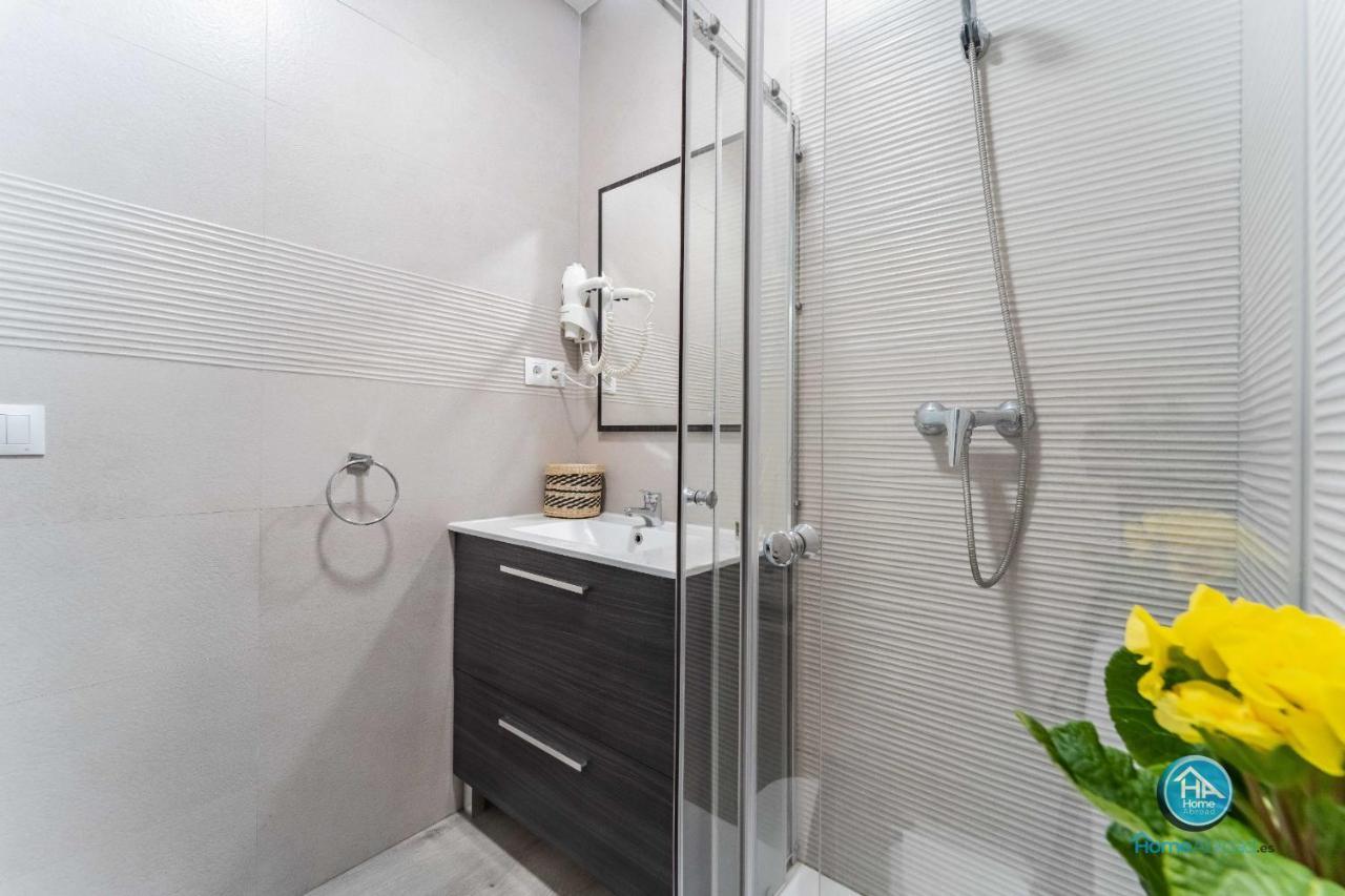 Modern Boutique Stay In The Heart Of Madrid Exterior foto